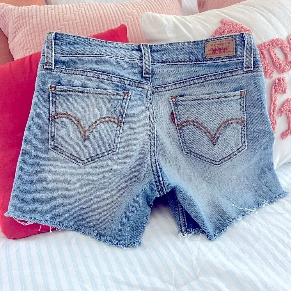 Original authentic Levi cut-off shorts; Size 1